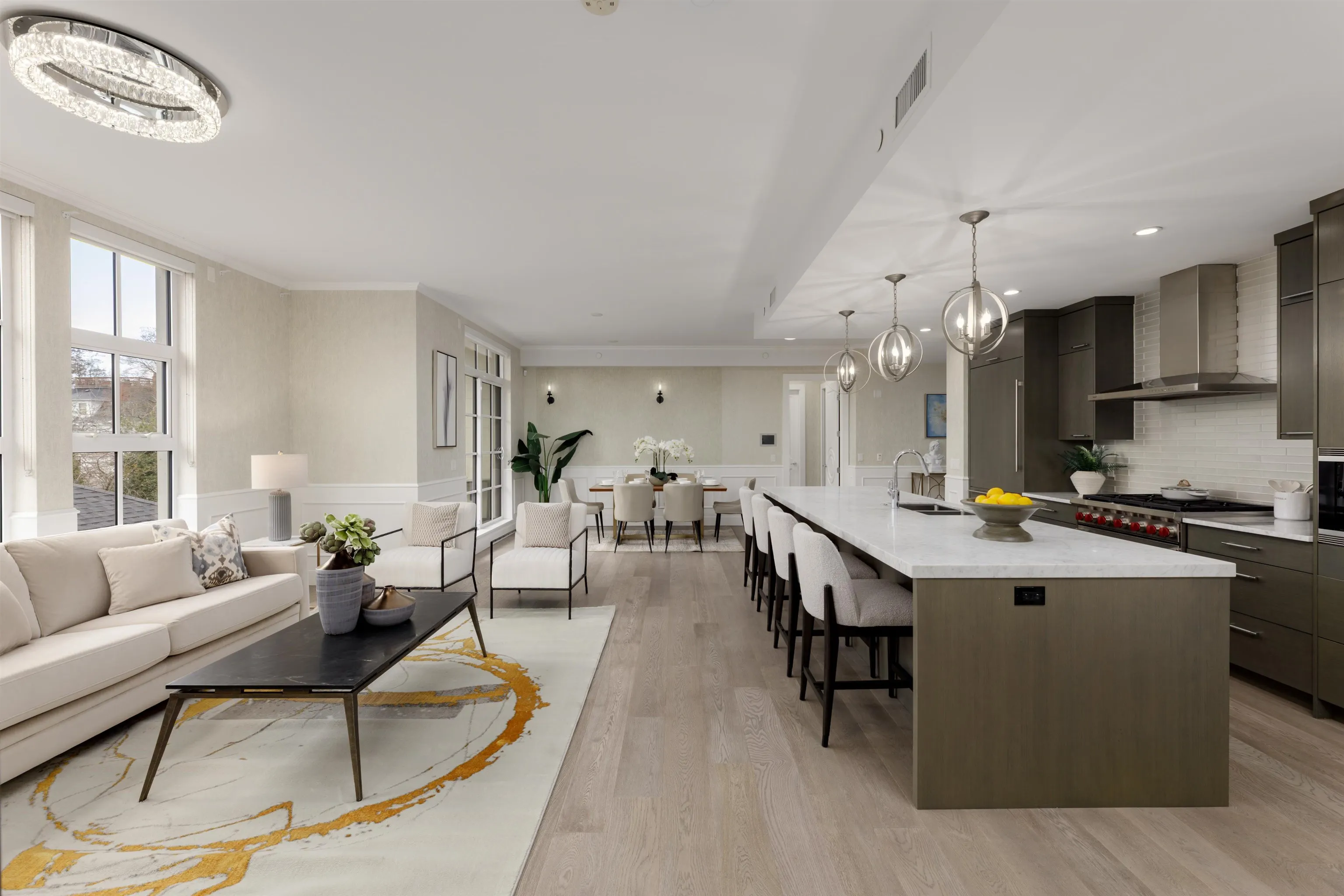 1009 Laurier Avenue #304