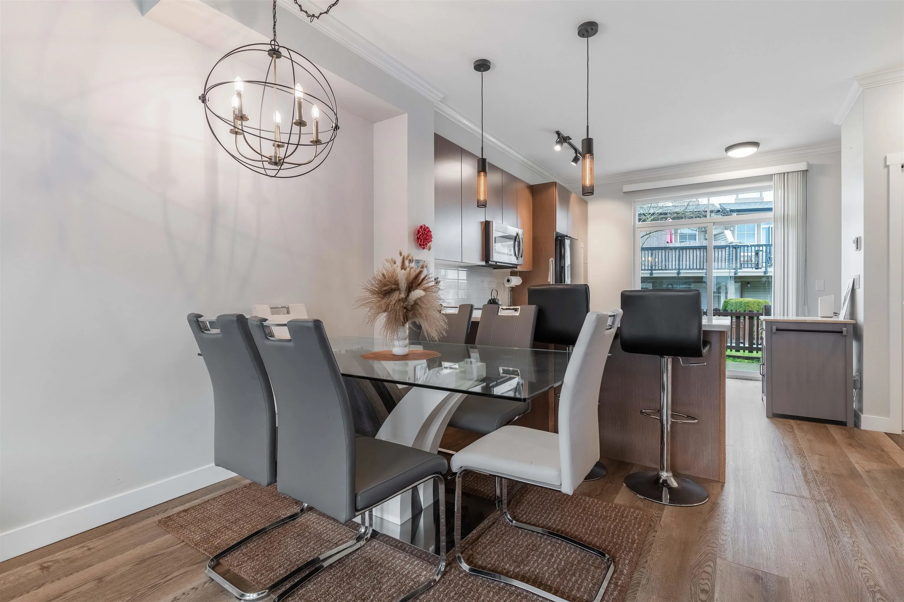 19505 68a Avenue #118