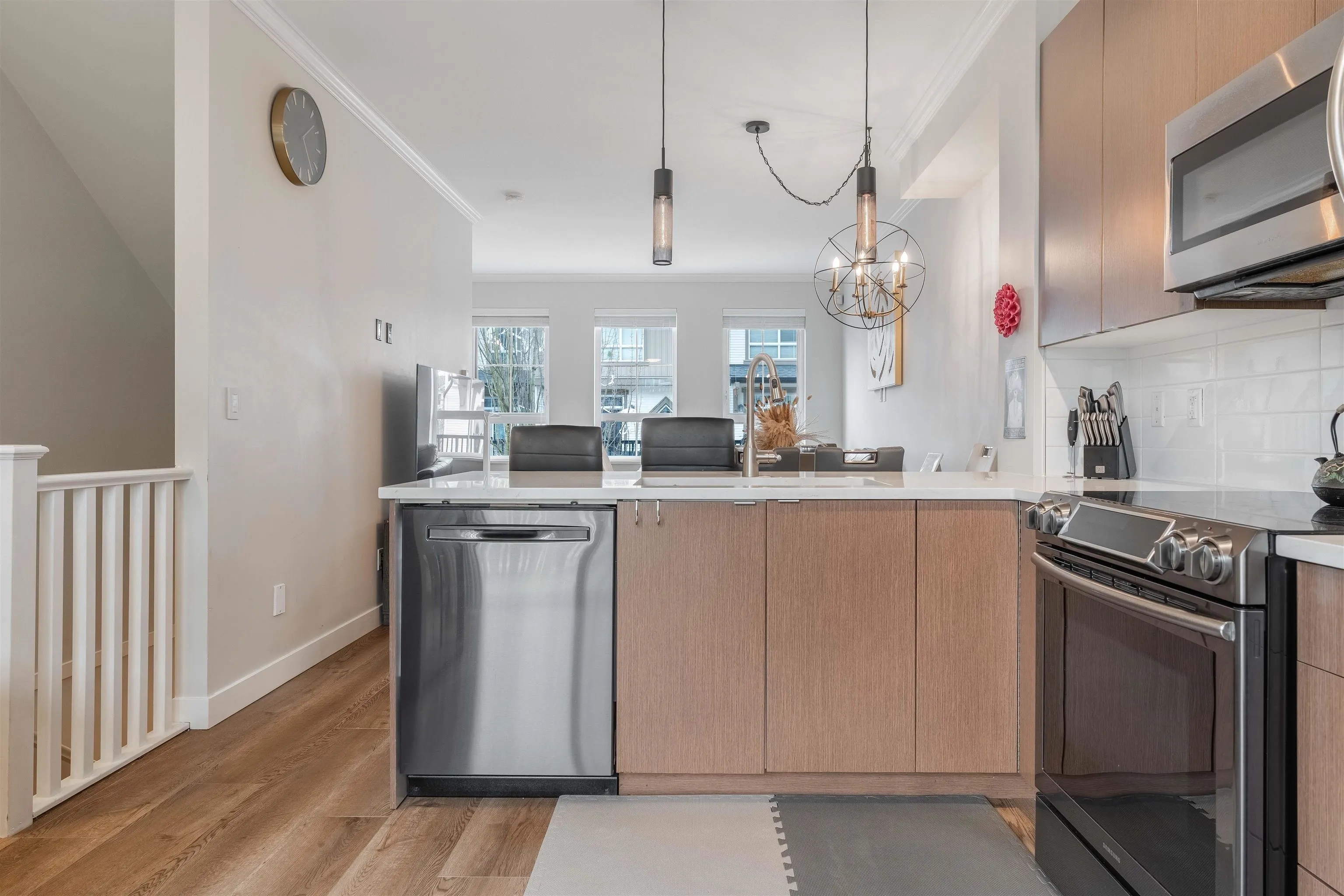 19505 68a Avenue #118