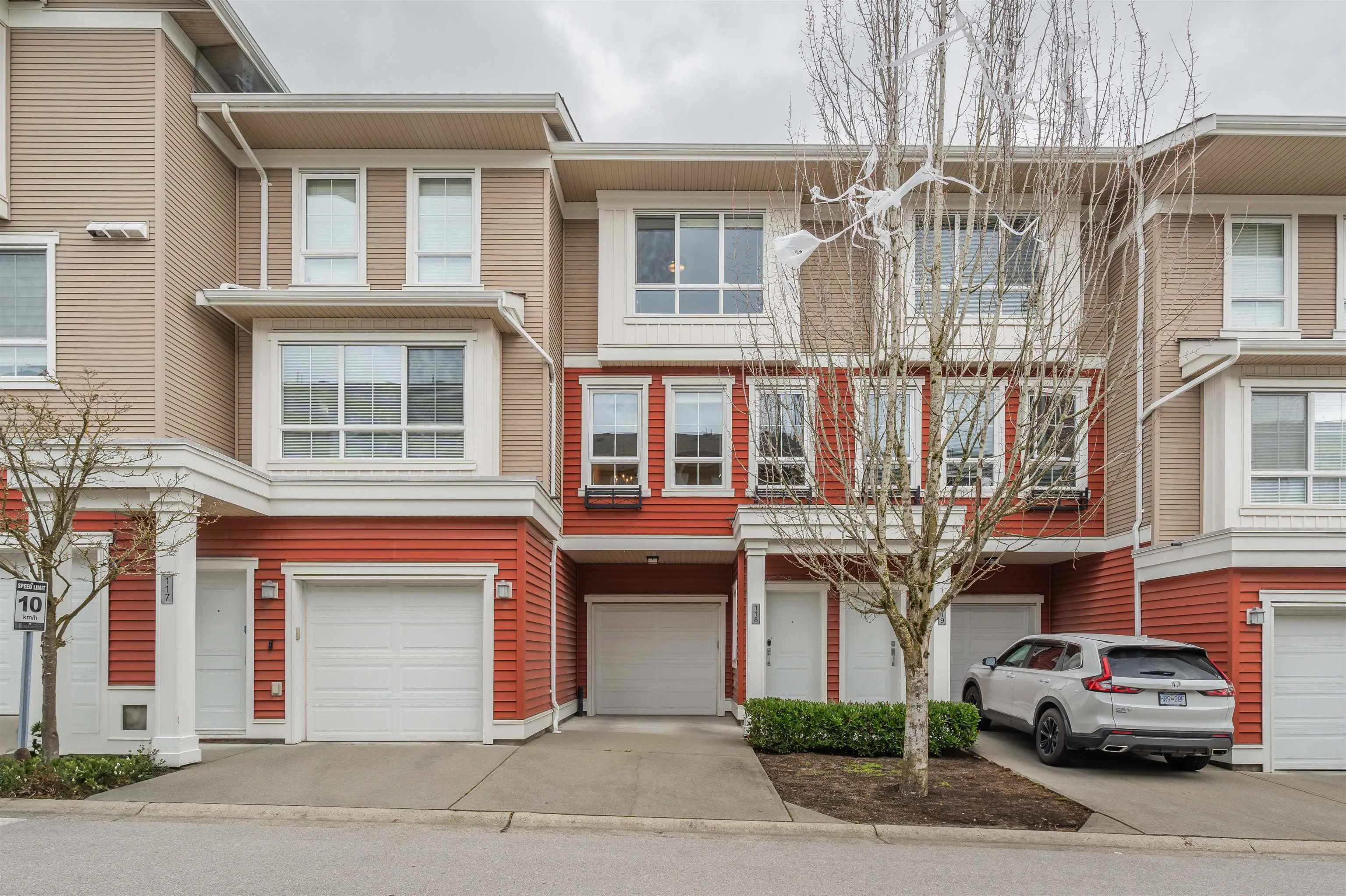 19505 68a Avenue #118