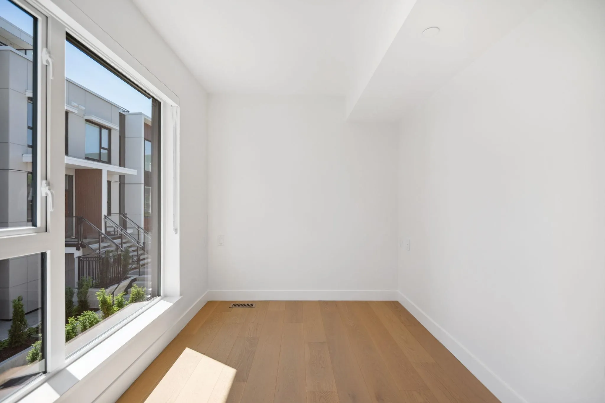 725 W 49 Avenue #123