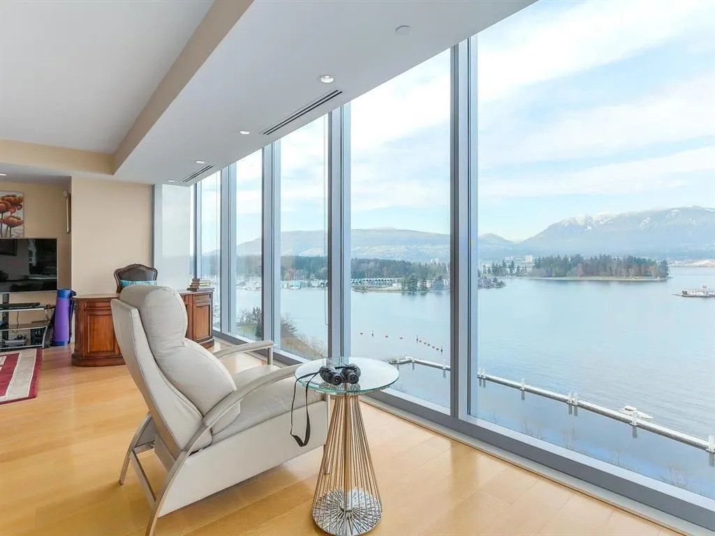 1169 W Cordova Street #1202
