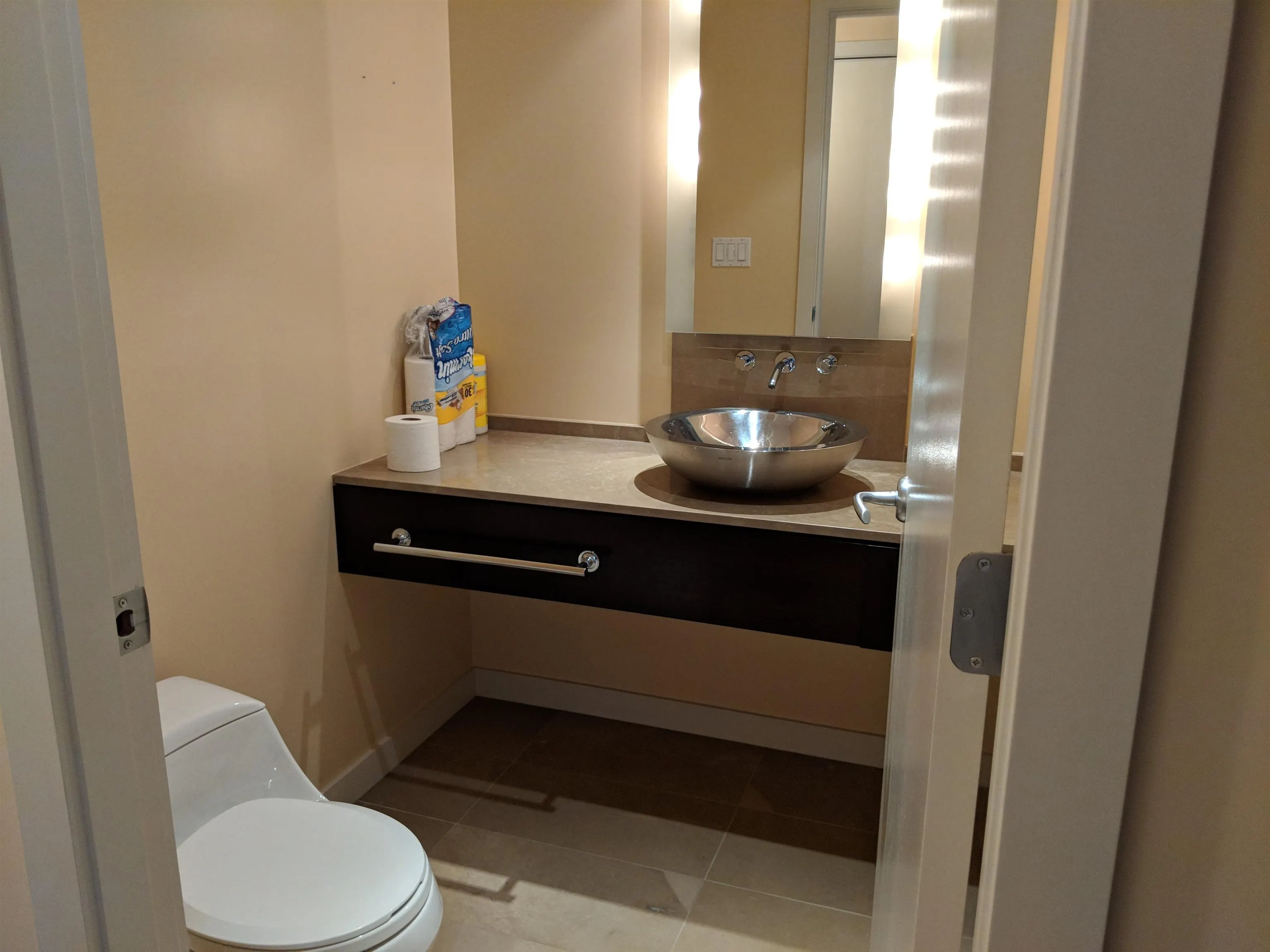 1169 W Cordova Street #1202