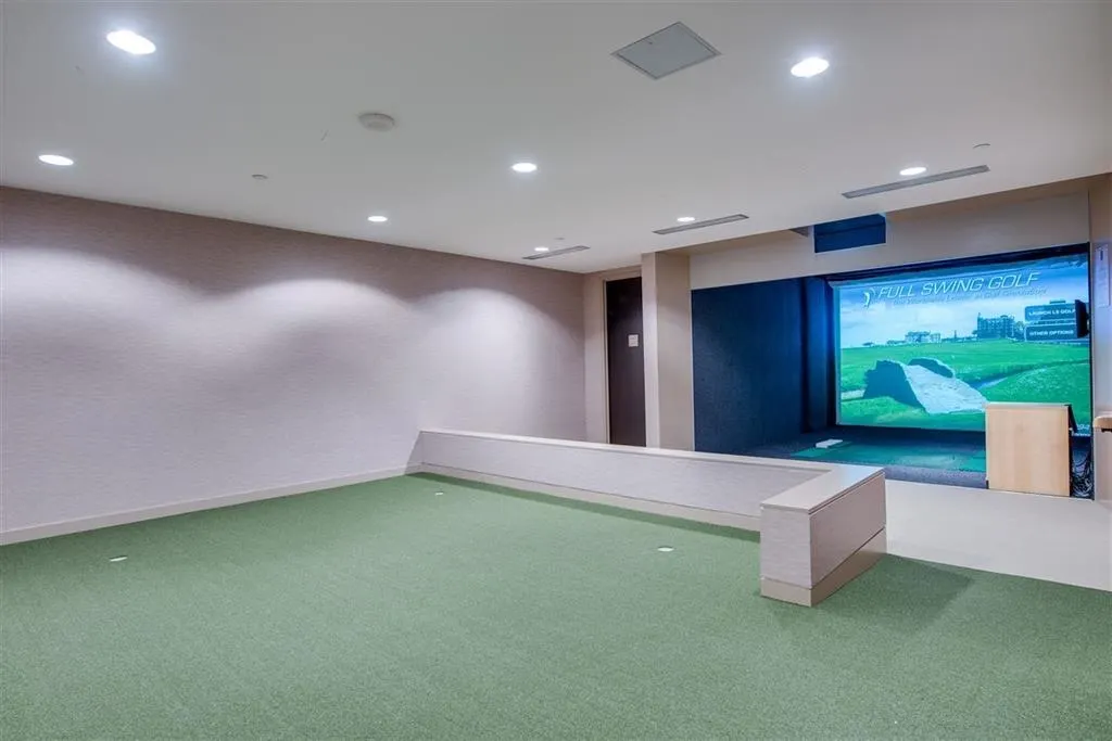 1169 W Cordova Street #1202