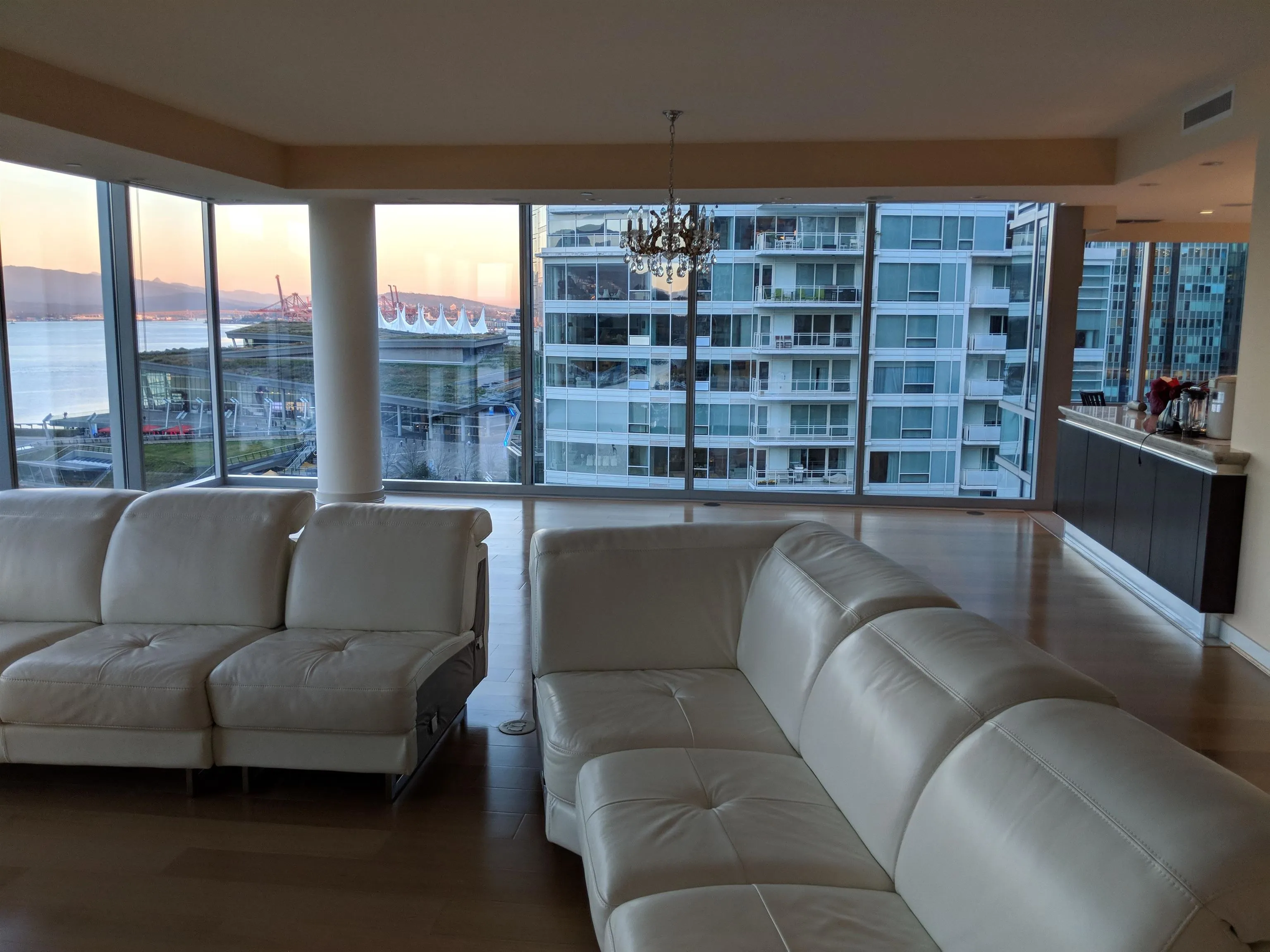 1169 W Cordova Street #1202