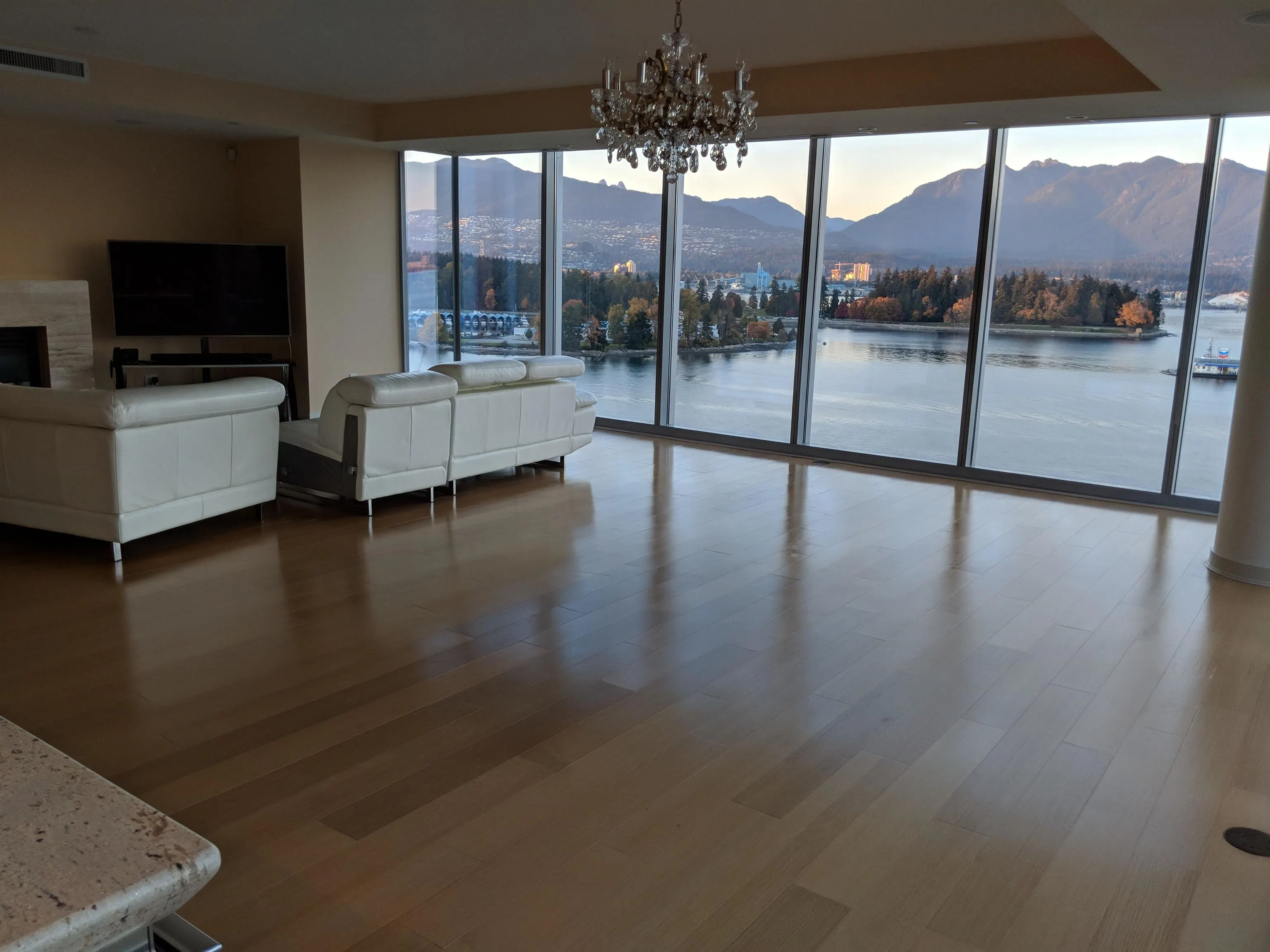 1169 W Cordova Street #1202