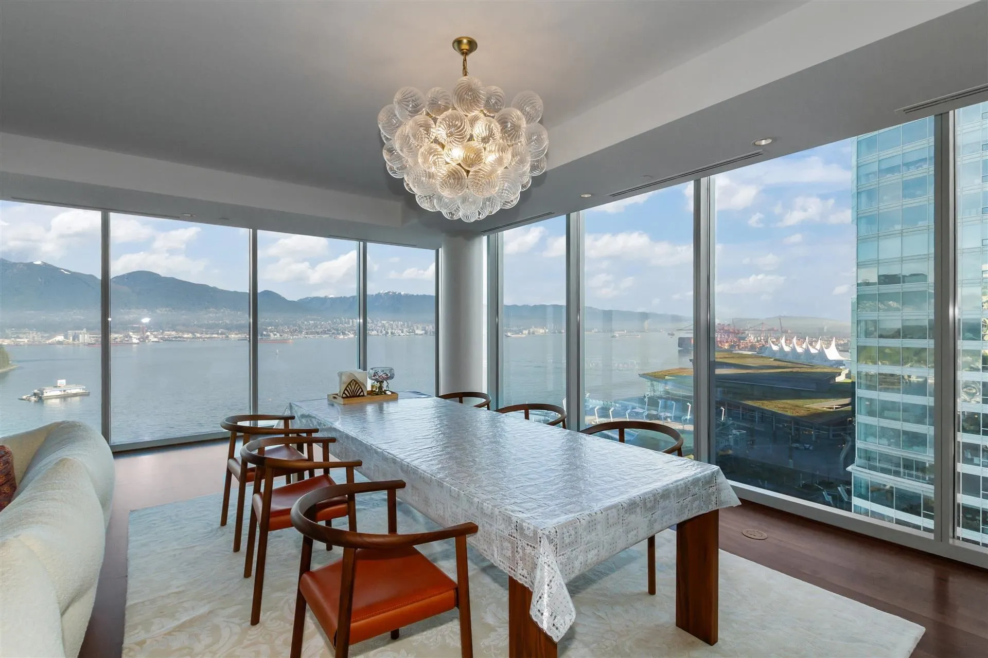 1169 W Cordova Street #1902
