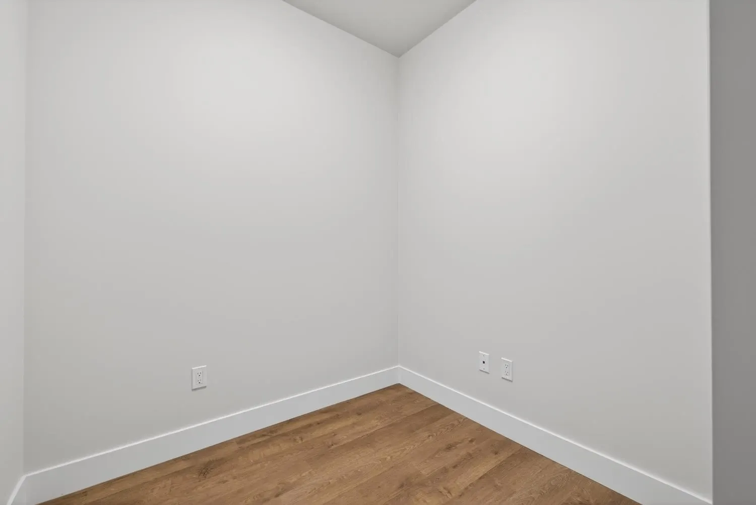 1942 Starling Drive #107