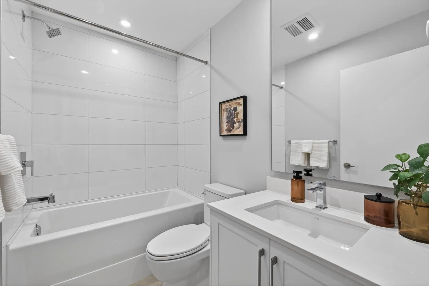 1942 Starling Drive #107