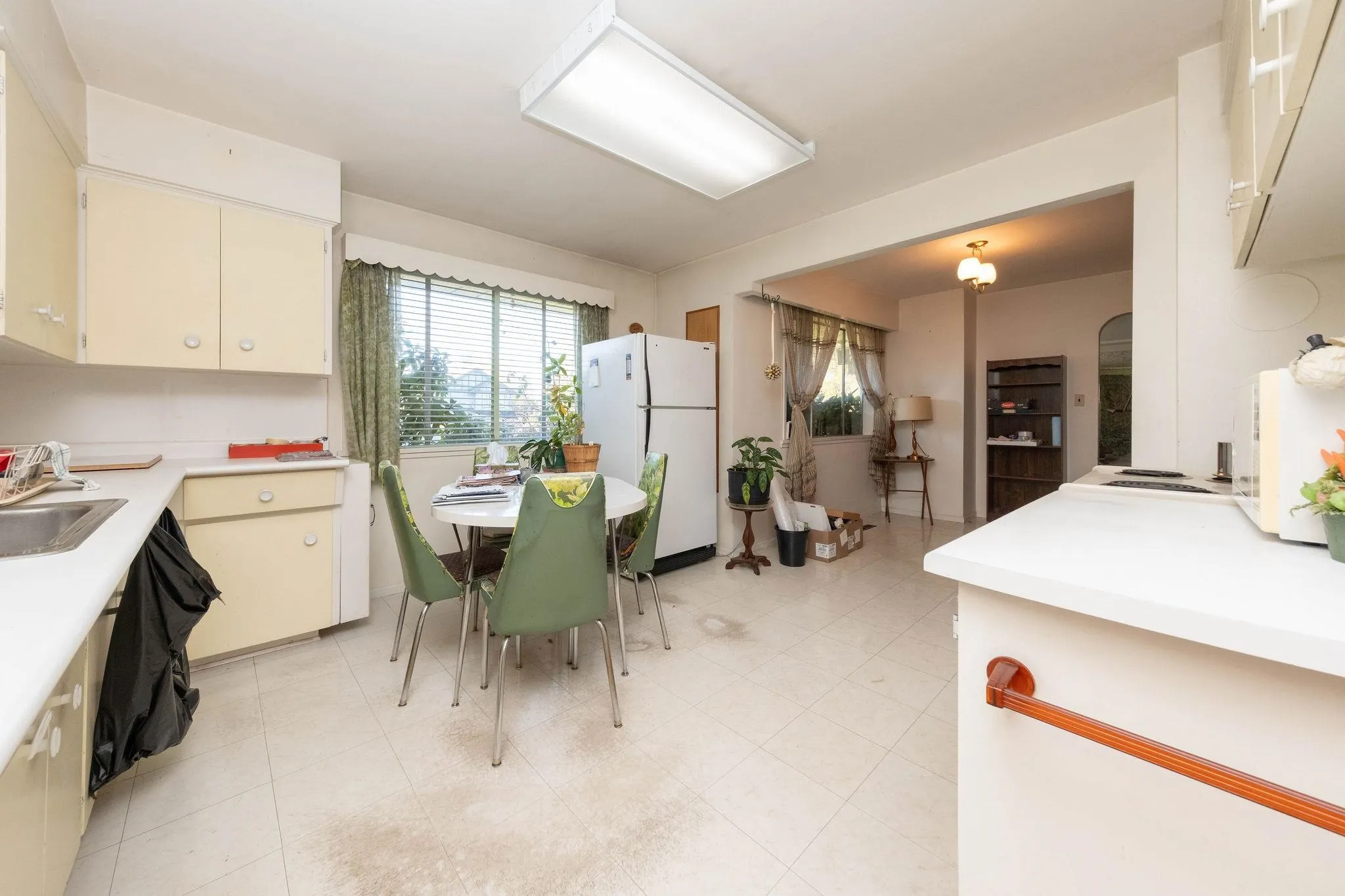 13817 Berg Road