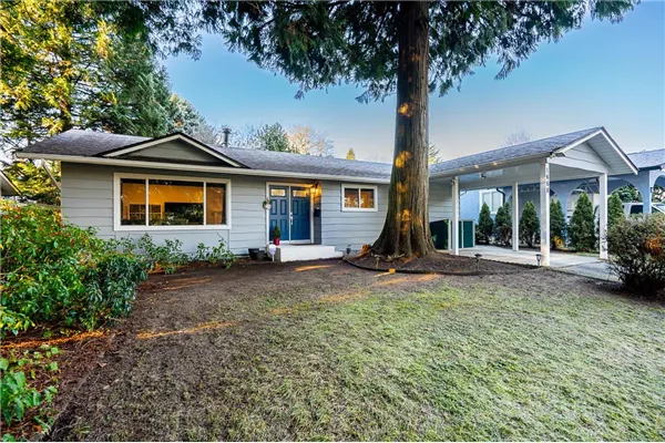 1668 Connaught Drive