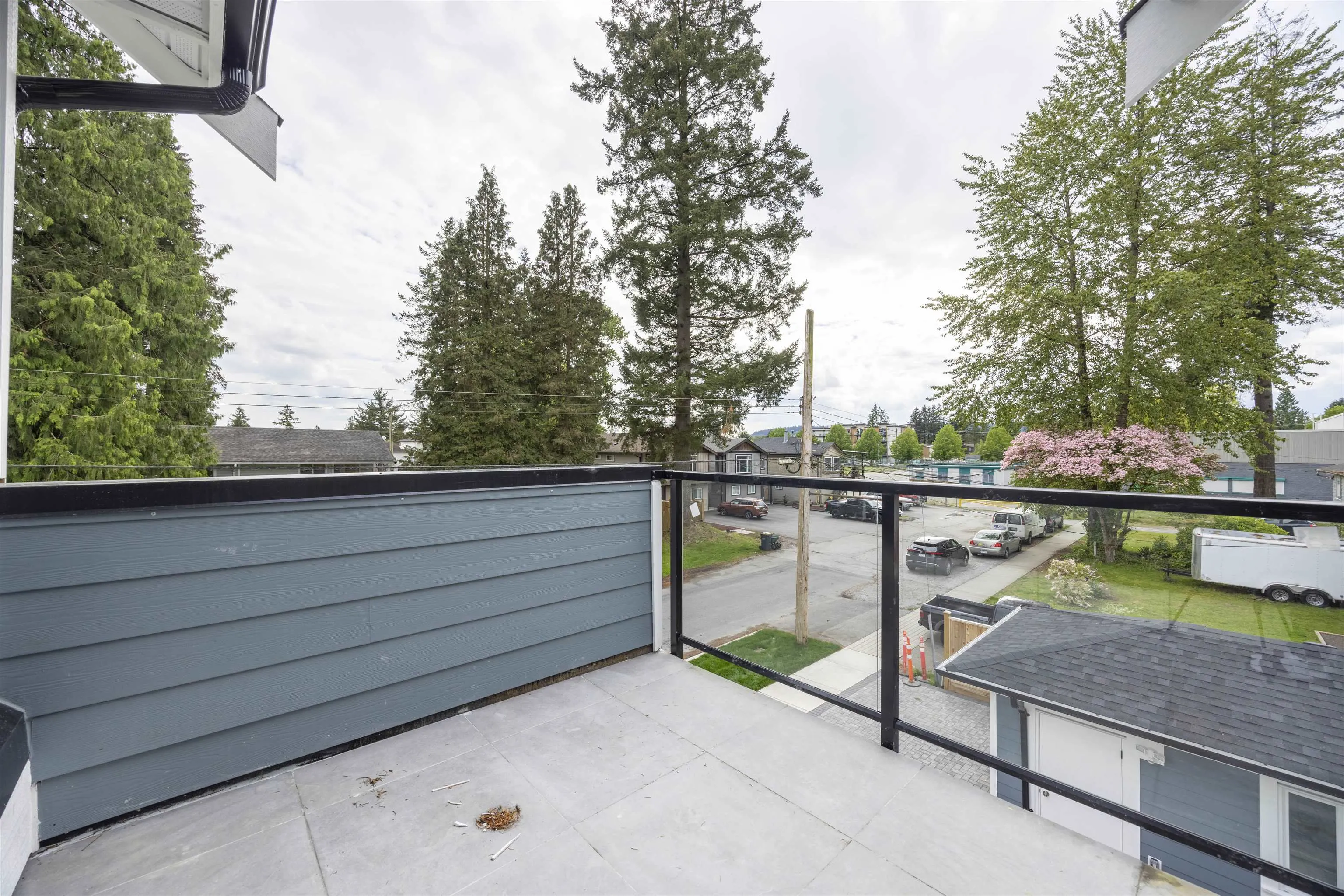3321 Oxford Street