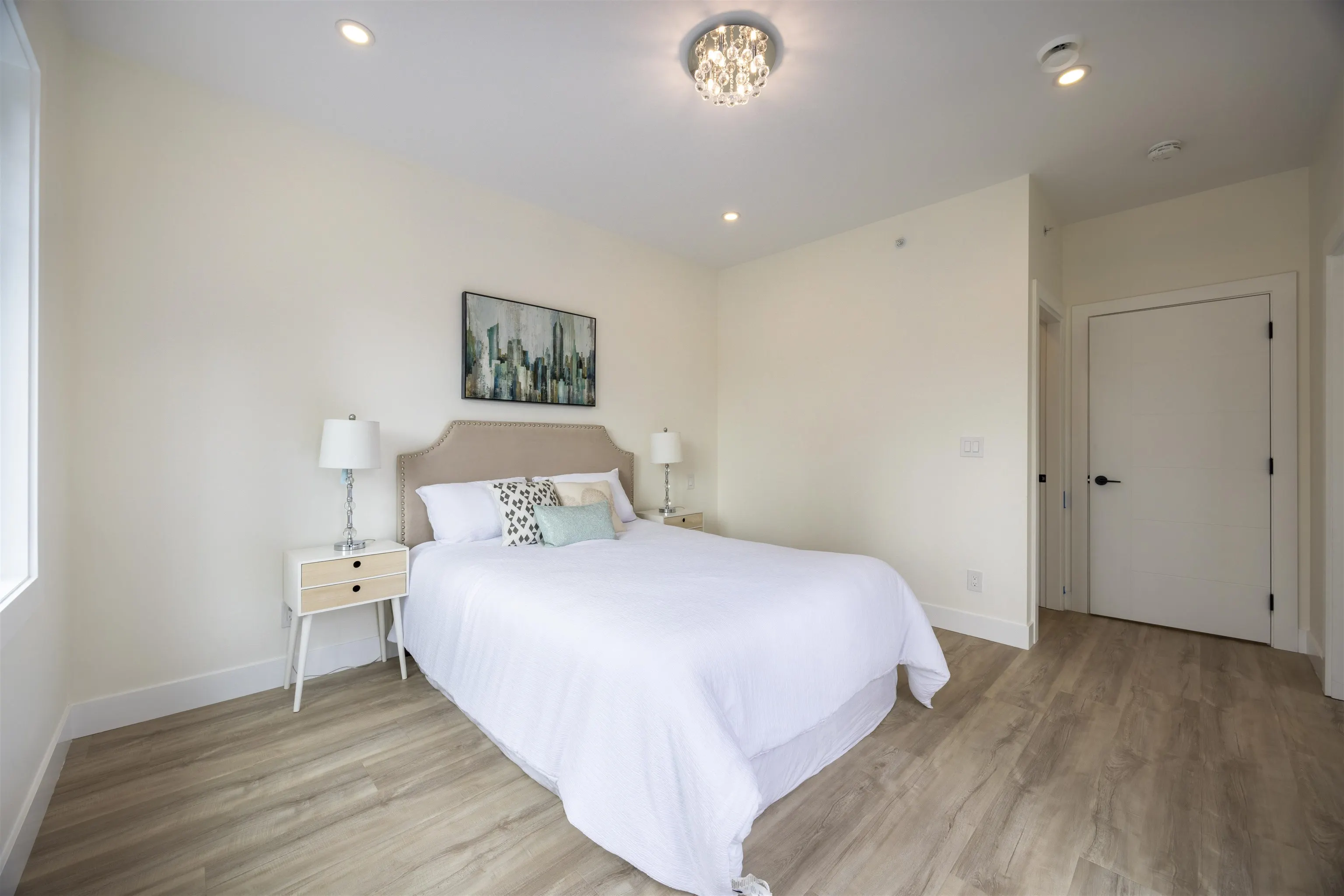 3321 Oxford Street