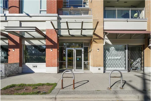 221 Union Street #715