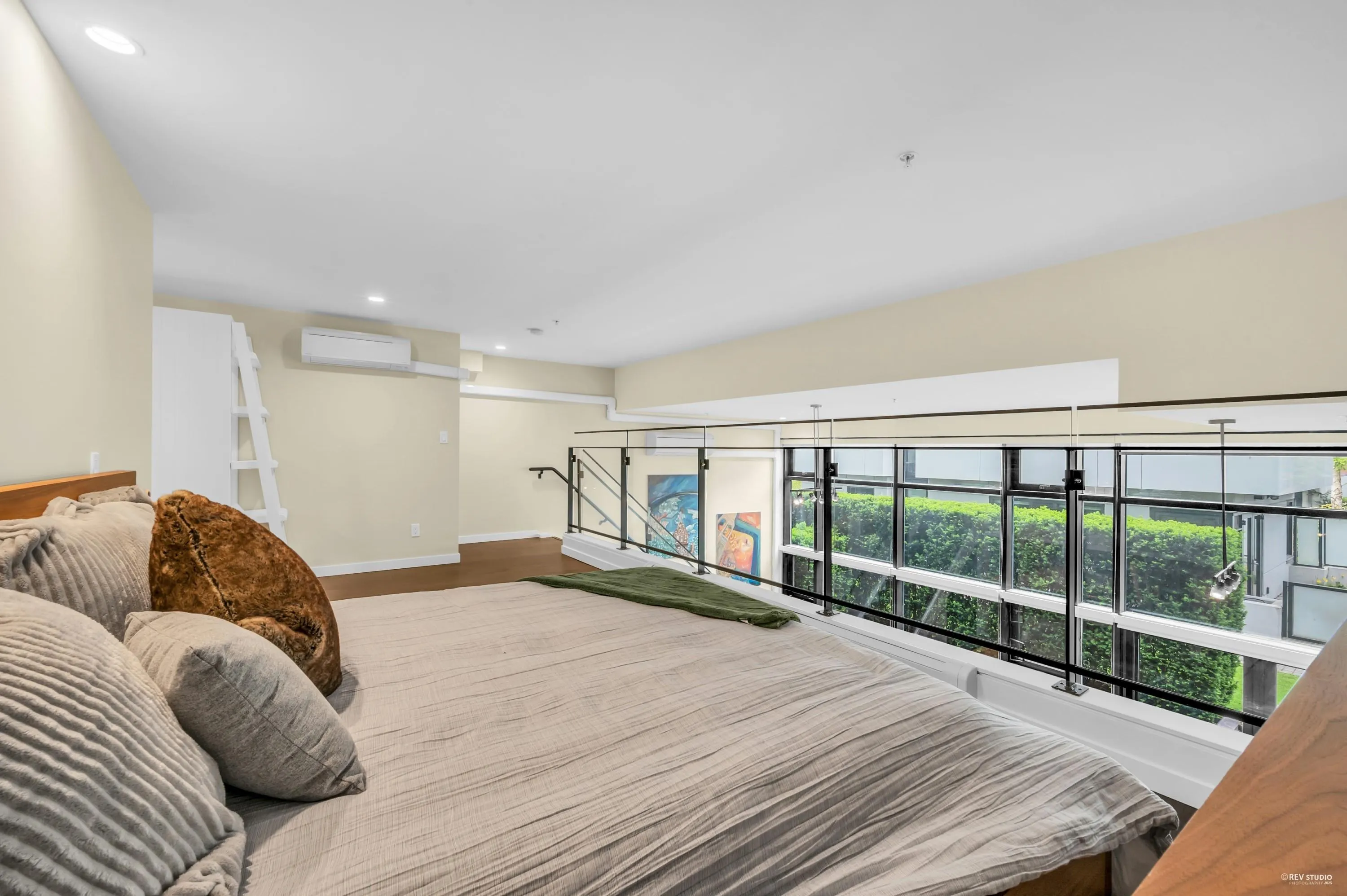 6311 Cambie Street #103