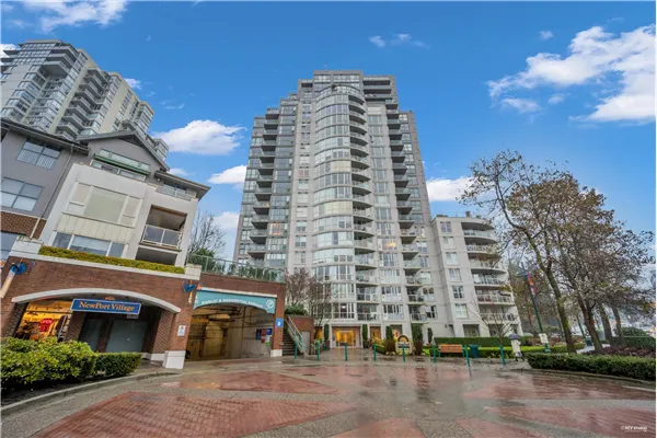 200 Newport Drive #905