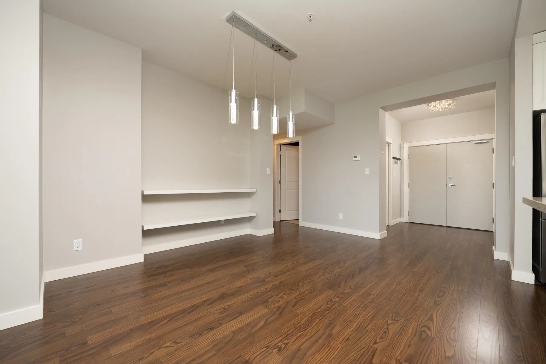 5099 Springs Boulevard #210