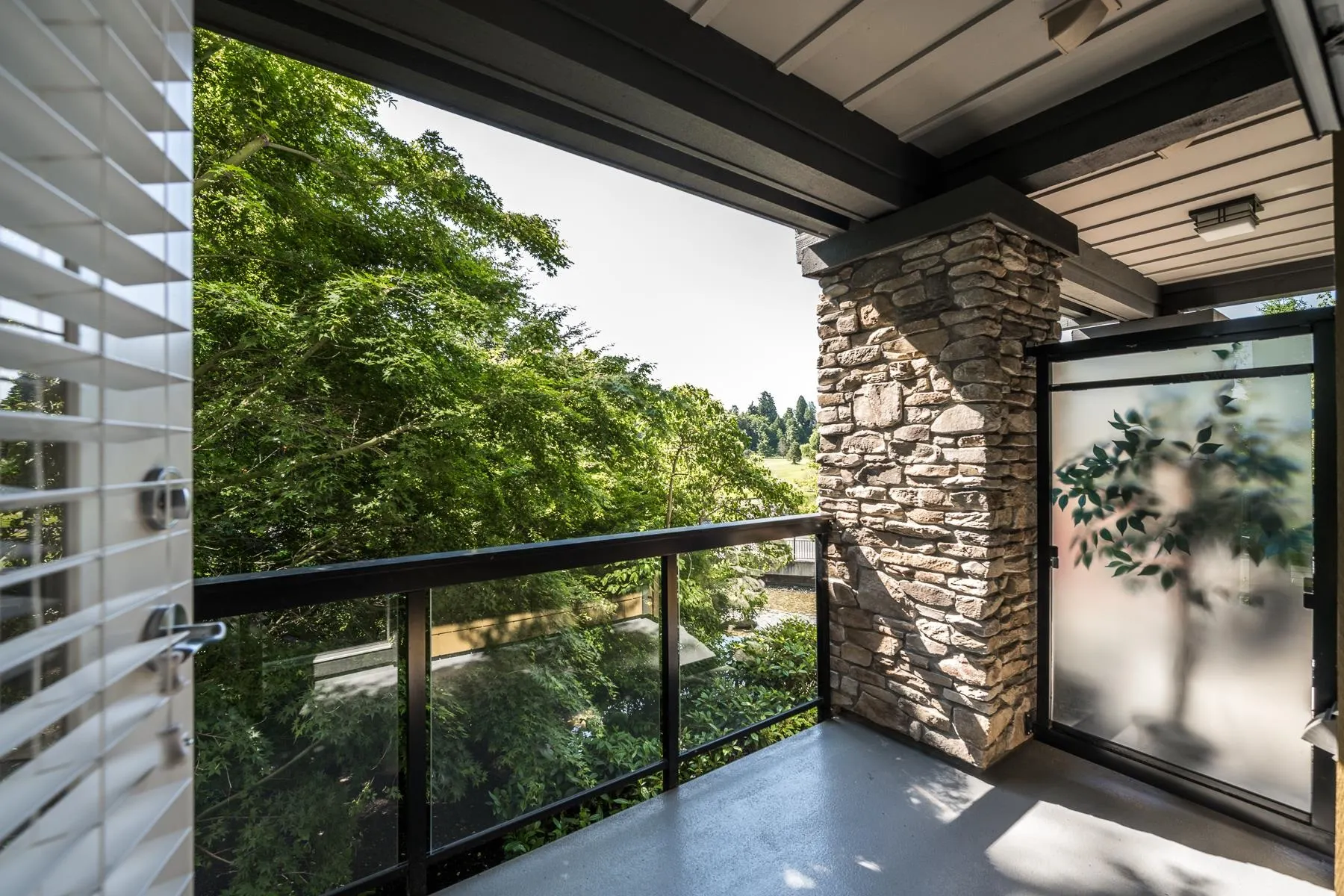 5099 Springs Boulevard #210