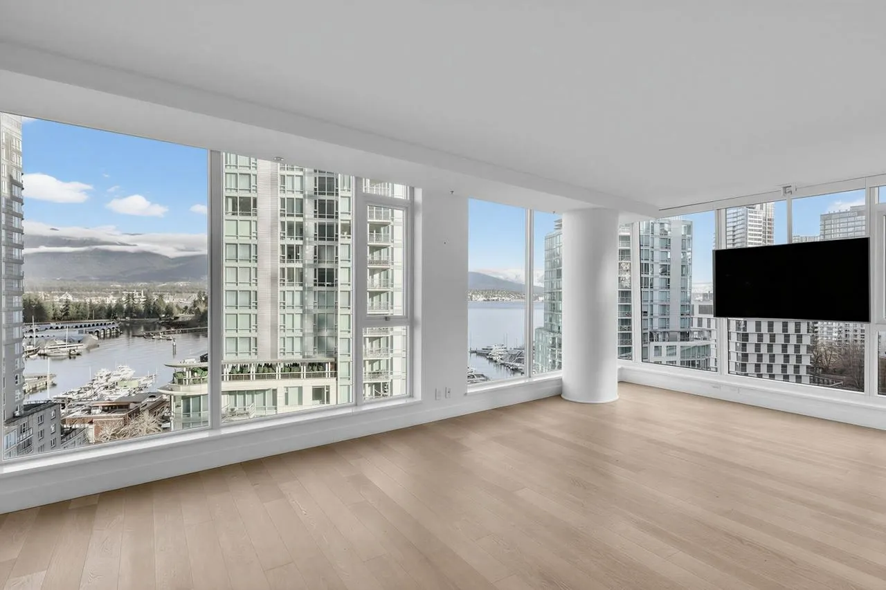 1499 W Pender Street #1202