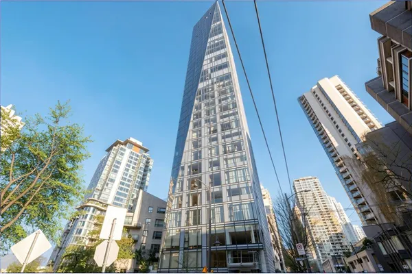 1499 W Pender Street #1202