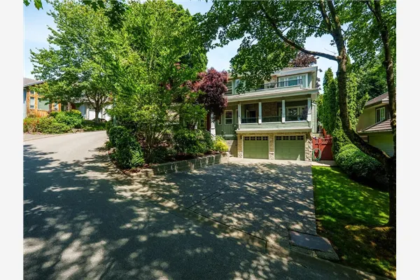 10419 Wiltshire Boulevard