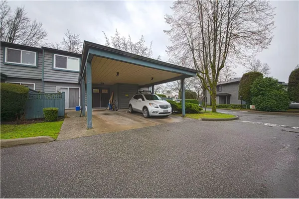 1170 Lansdowne Drive #2