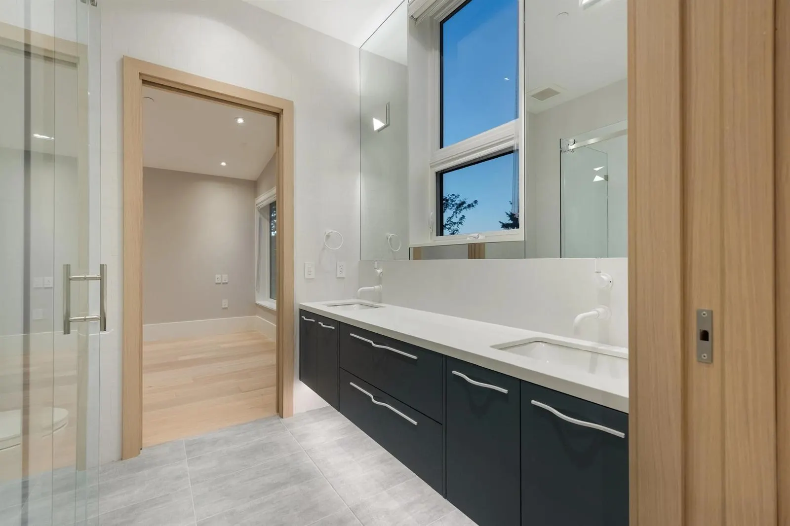 2128 W 21st Avenue #1
