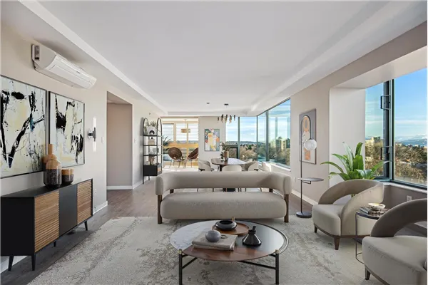 1550 W 15th Street #901