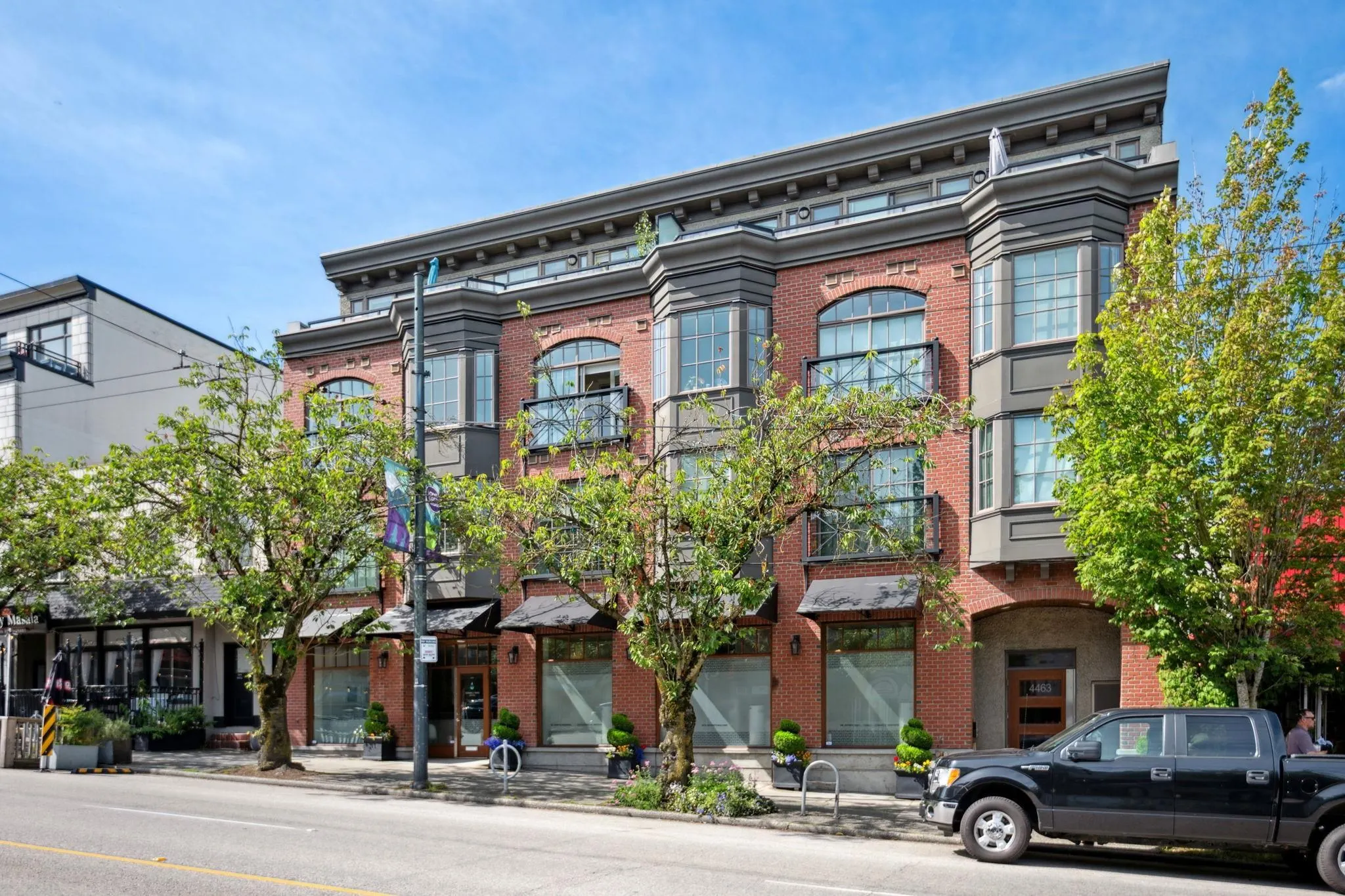 4463 W 10th Avenue #306