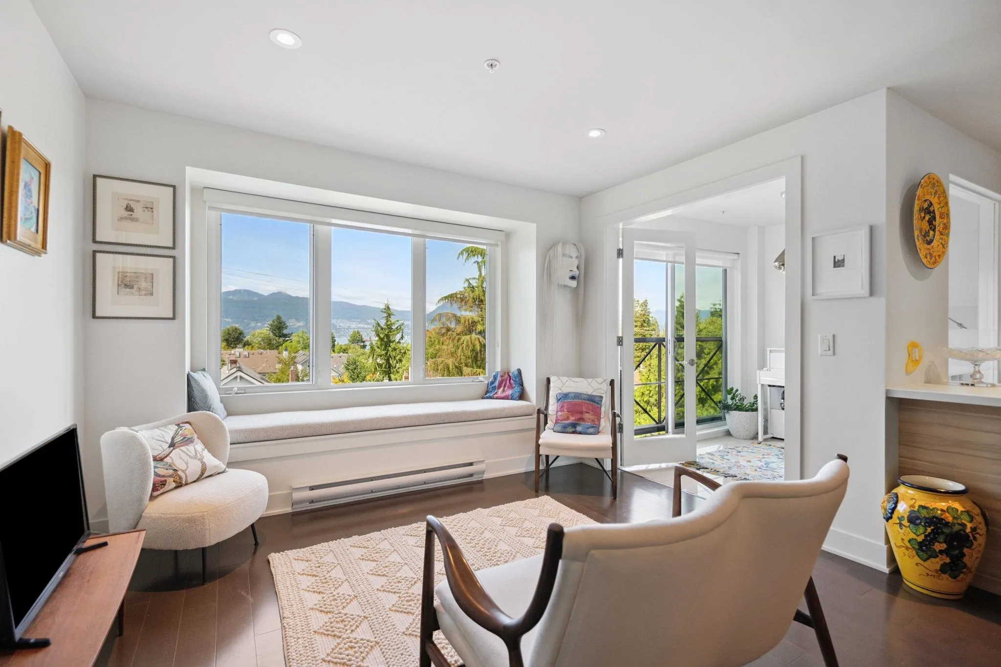 4463 W 10th Avenue #306
