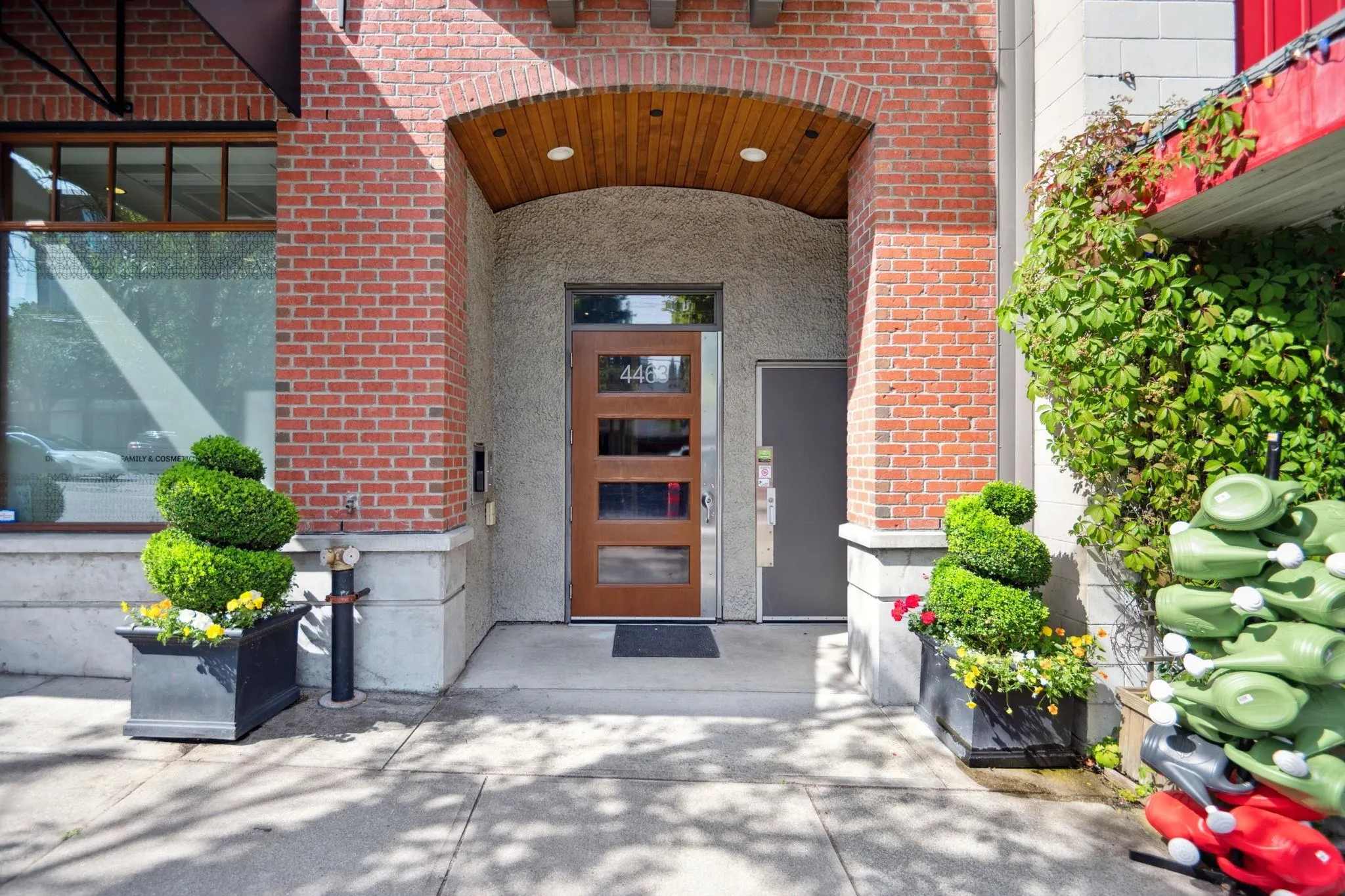 4463 W 10th Avenue #306