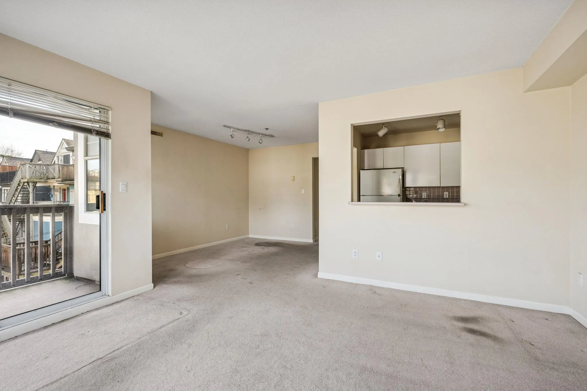 1989 W 1st Avenue #304