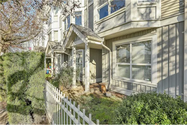 7370 Stride Avenue #40