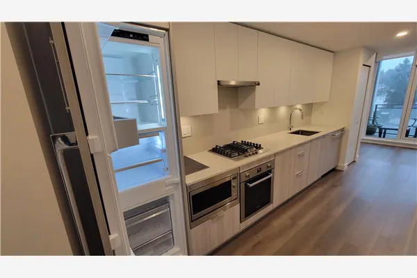 901 Lougheed Highway #1008