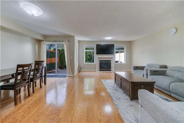 9045 Walnut Grove Drive Street #73