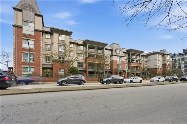 2478 Shaughnessy Street #410