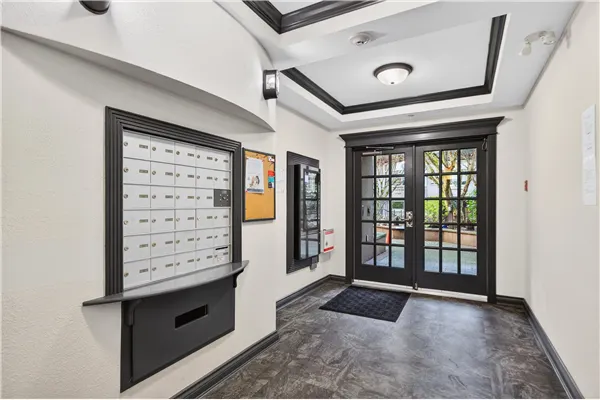 588 Twelfth Street #304