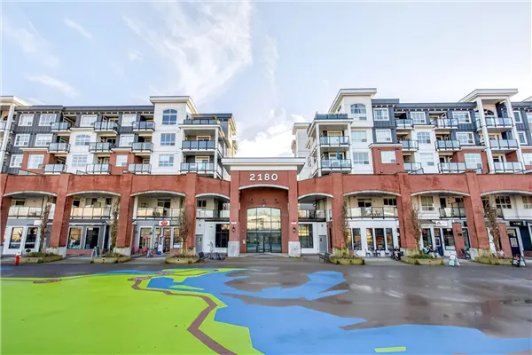 2180 Kelly Avenue #4506