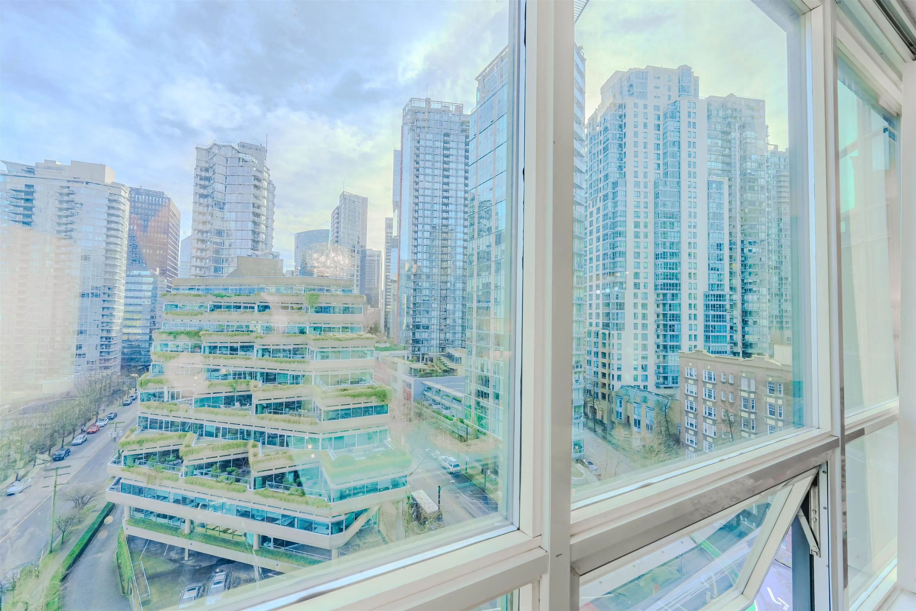 555 Jervis Street #1204