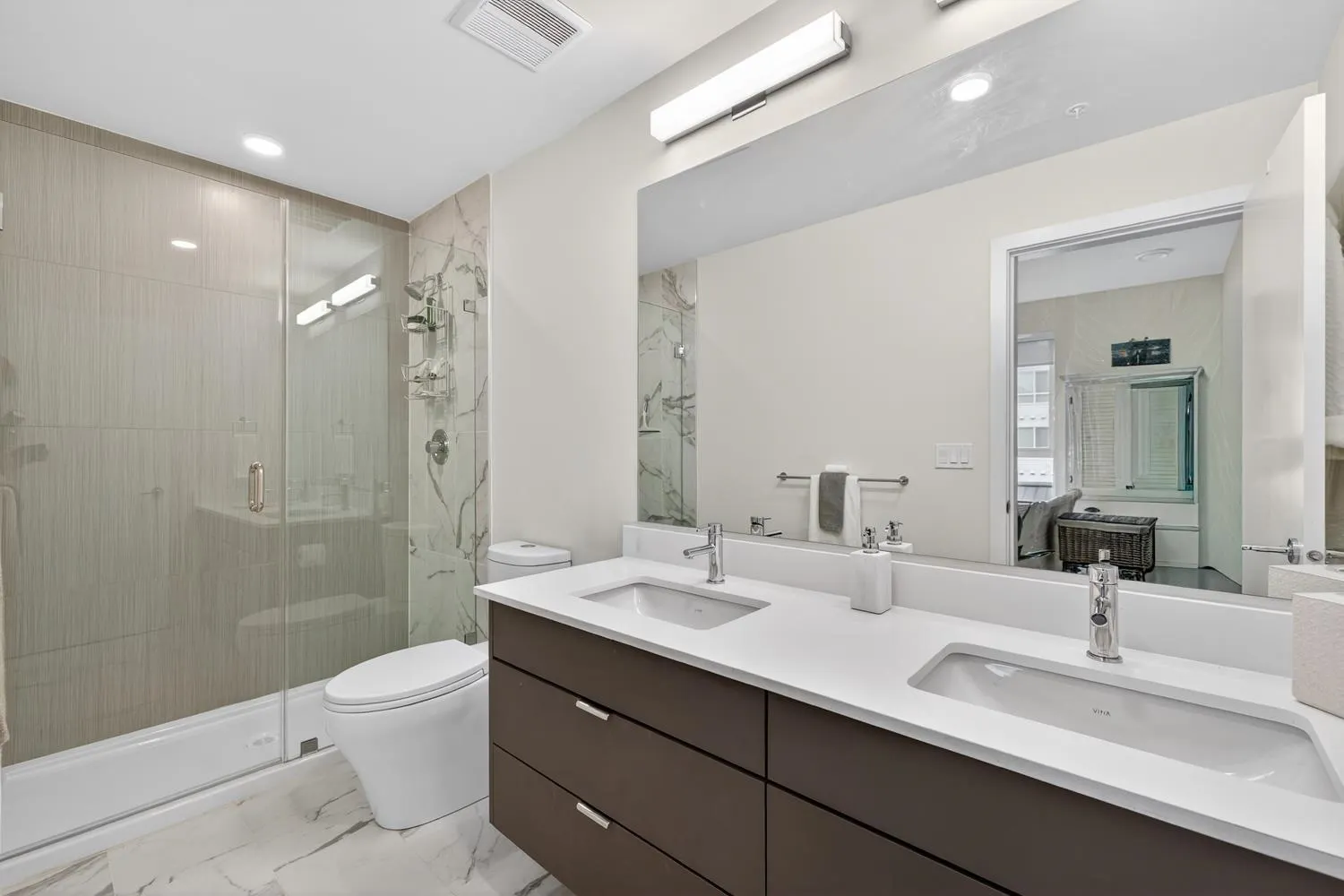 1792 Starling Drive #319