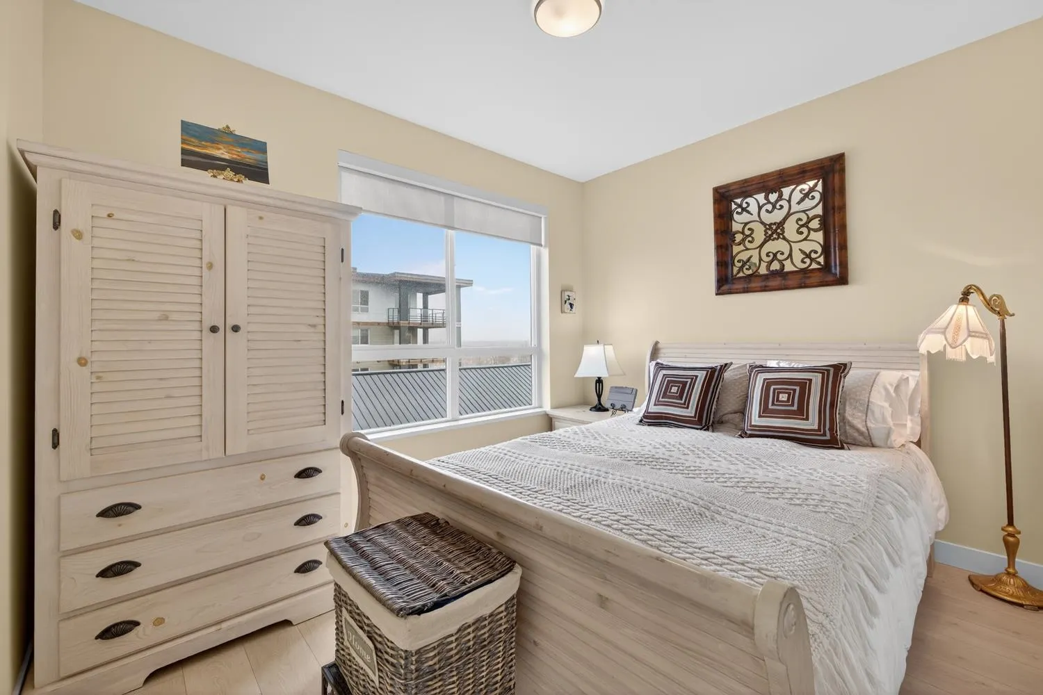 1792 Starling Drive #319