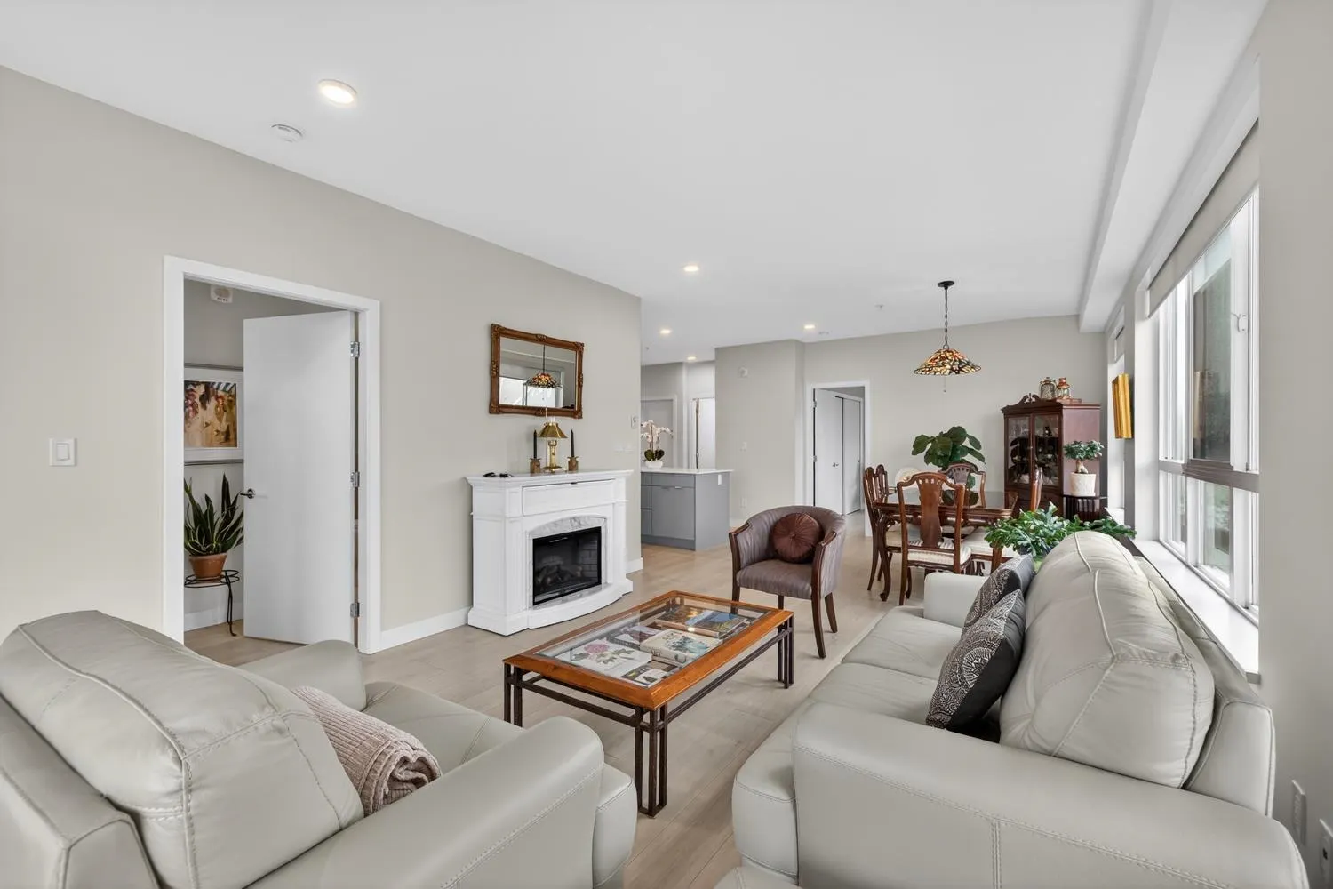 1792 Starling Drive #319