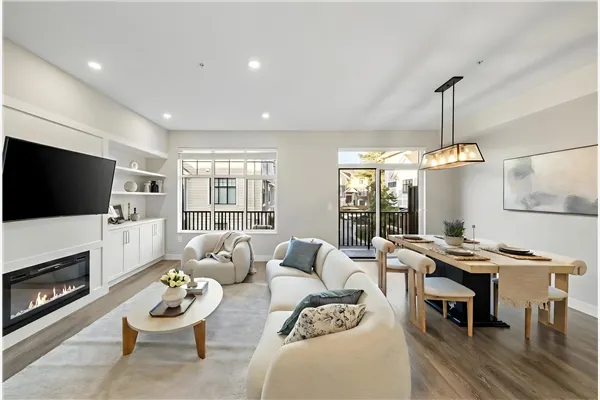 20327 72b Avenue #14