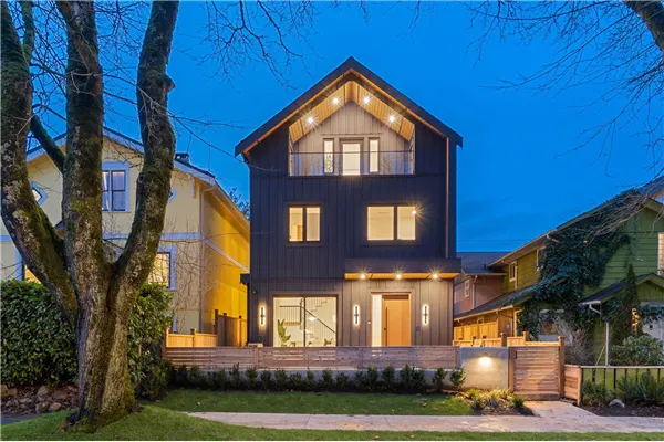 1945 E 13th Ave Avenue #2