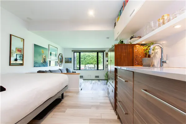 6850 Crabapple Drive #405