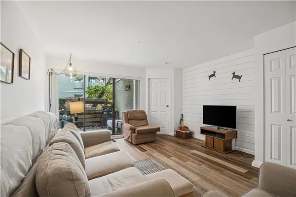 1200 Pacific Street #108