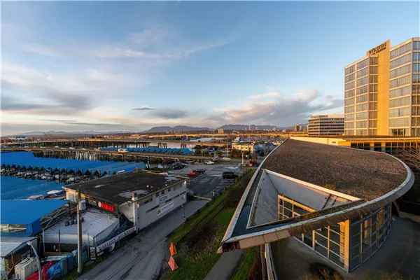 3333 Corvette Way #808