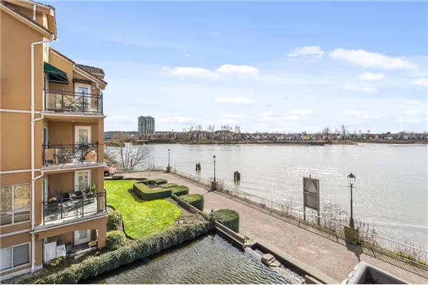 6 Renaissance Square #312