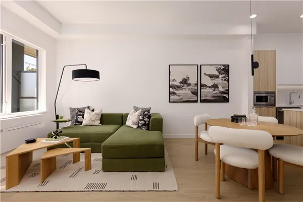 2450 Garden Drive #210