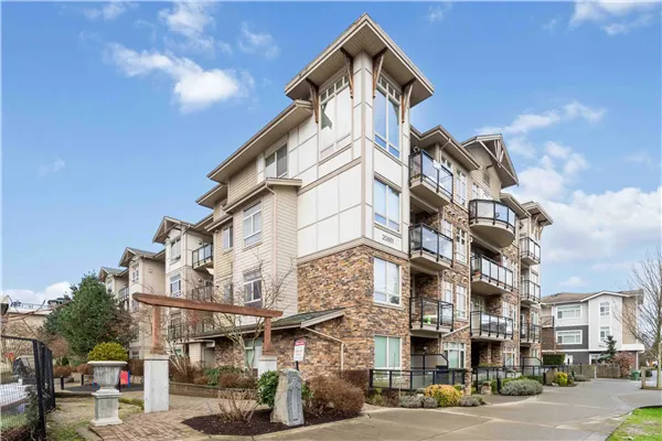 20861 83 Avenue #216